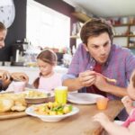 Familia con varios hijos