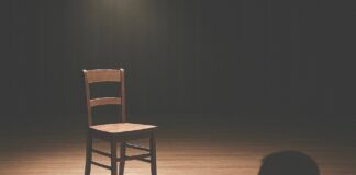 El teatro como pensamiento encarnado: la literatura existencial de Jean-Paul Sartre