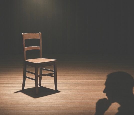 El teatro como pensamiento encarnado: la literatura existencial de Jean-Paul Sartre